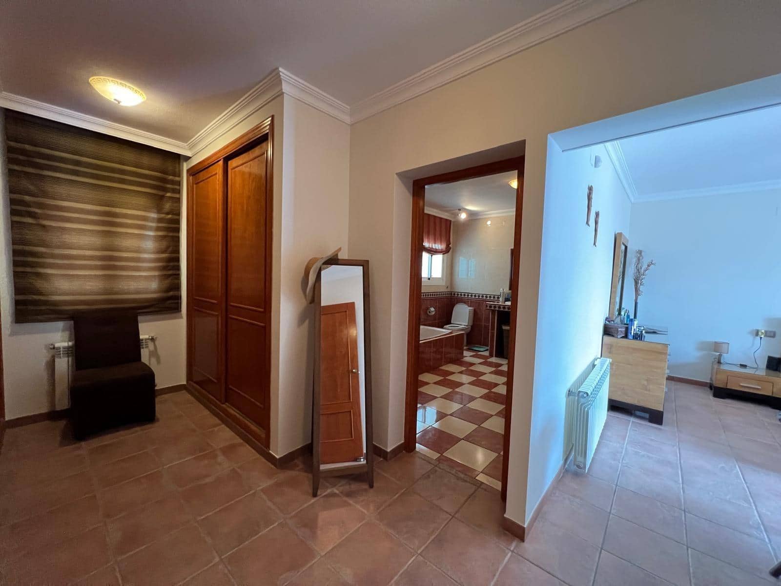 4 bedroom Villa for sale in Altea with pool garage - € 1,295,000 (Ref: 10116220)