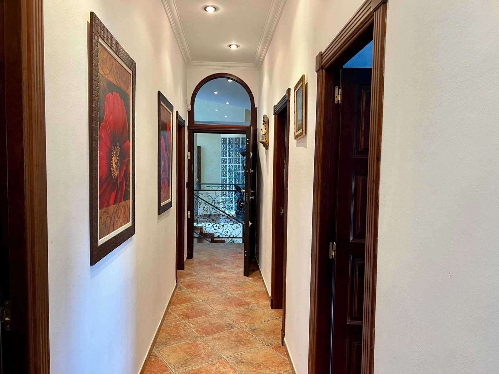 5 sovrum Villa till salu i Sax med pool garage - 450 000 € (Ref: 10116224)