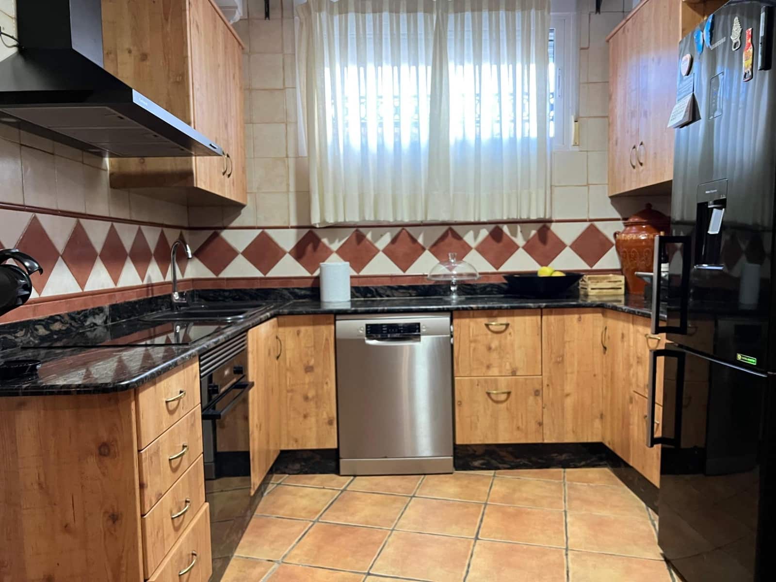 5 sovrum Villa till salu i Sax med pool garage - 450 000 € (Ref: 10116224)