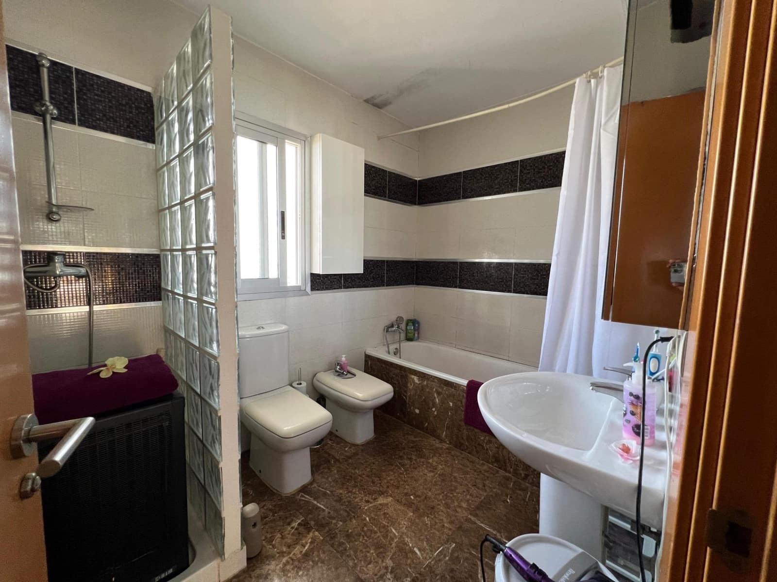 2 sovrum Villa till salu i Montebello med garage - 380 000 € (Ref: 10116226)