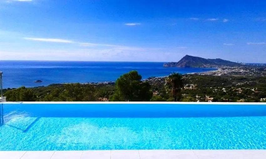 5 sypialnia Willa na sprzedaż w Altea z basenem garażem - 3 500 000 € (Ref: 10116227)