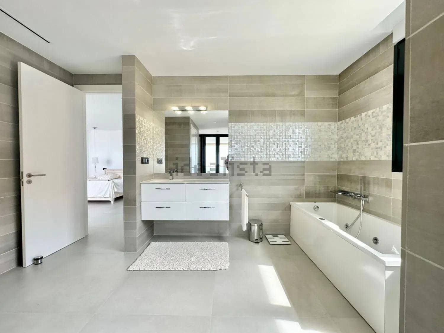 5 sypialnia Willa na sprzedaż w Altea z basenem garażem - 3 500 000 € (Ref: 10116227)