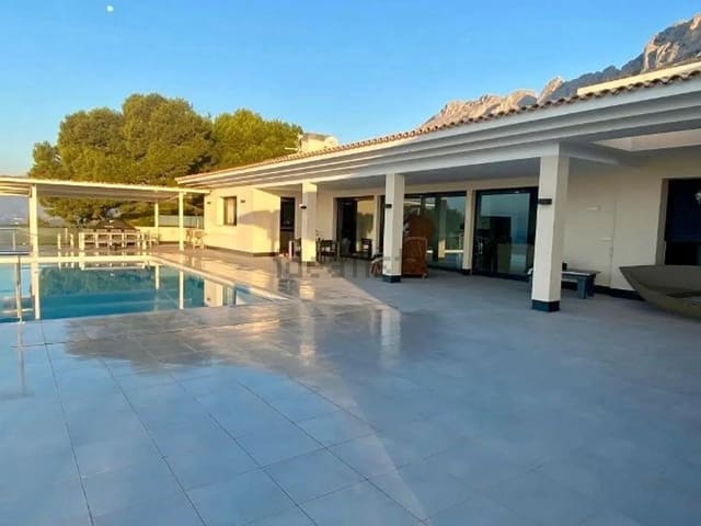 5 sypialnia Willa na sprzedaż w Altea z basenem garażem - 3 500 000 € (Ref: 10116227)