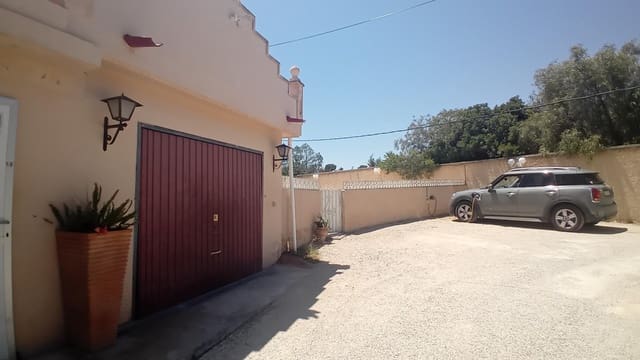 8 sovrum Villa till salu i La Nucia med pool garage - 649 000 € (Ref: 10116228)