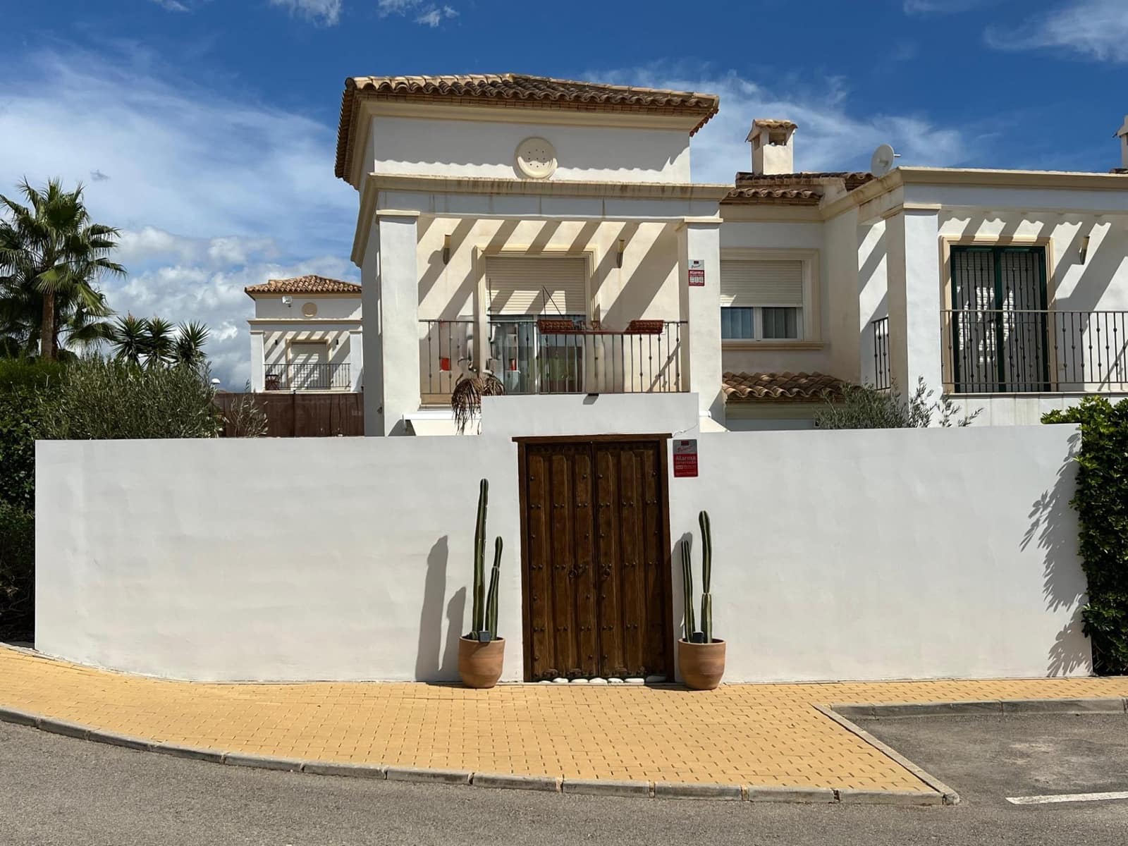2 sovrum Radhus till salu i El Campello med pool garage - 690 000 € (Ref: 10116232)