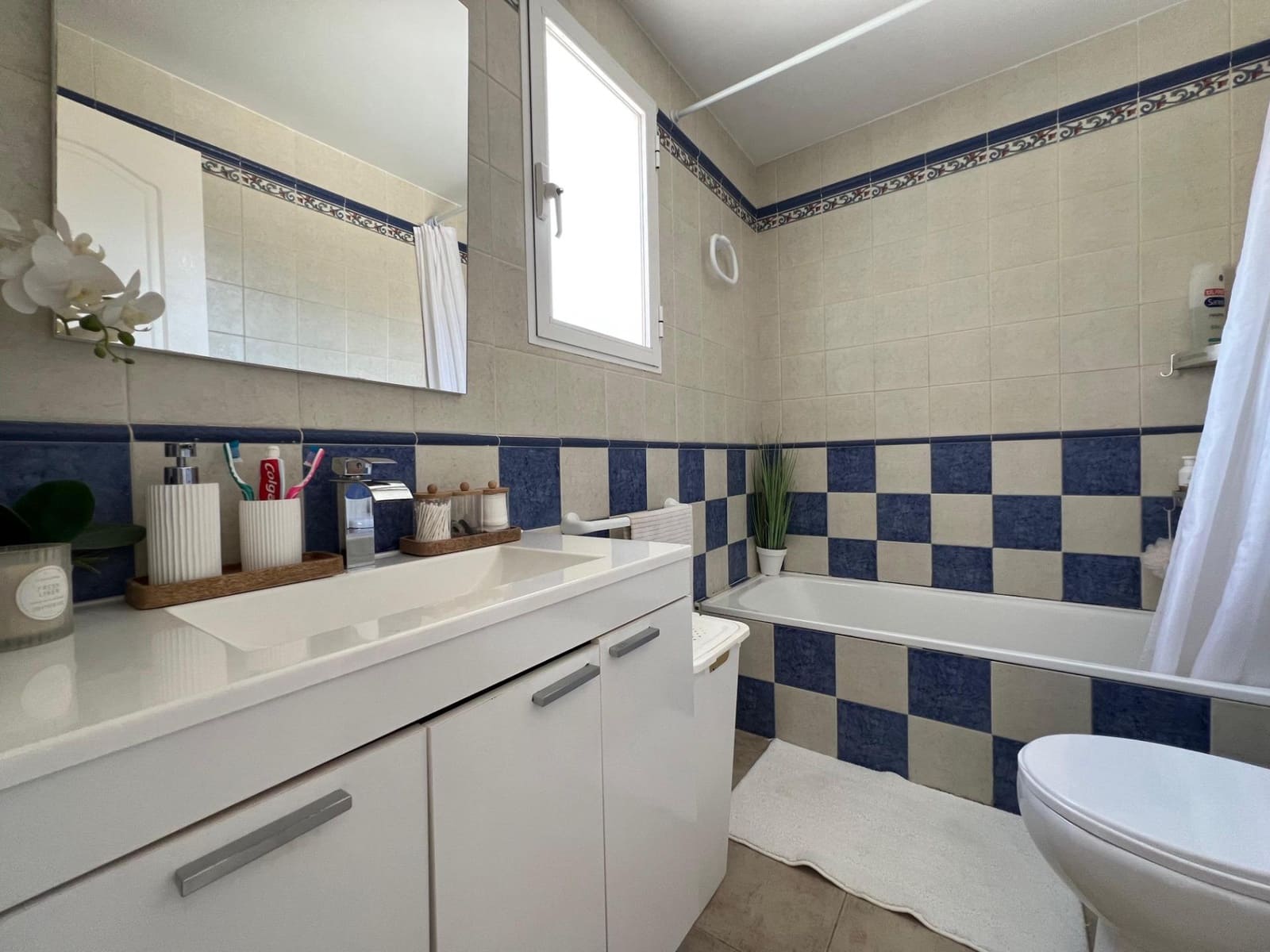 2 sovrum Radhus till salu i El Campello med pool garage - 690 000 € (Ref: 10116232)
