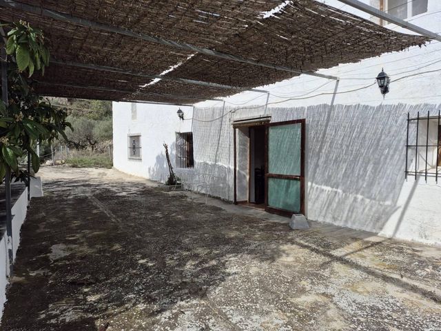 4 chambre Finca/Maison de Campagne à vendre à Relleu avec garage - 265 000 € (Ref: 10116234)