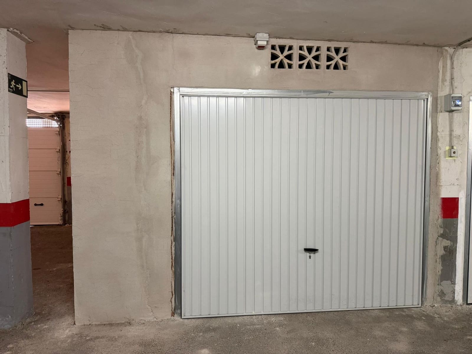 3 sypialnia Apartament na sprzedaż w Albir z basenem garażem - 388 500 € (Ref: 10116238)