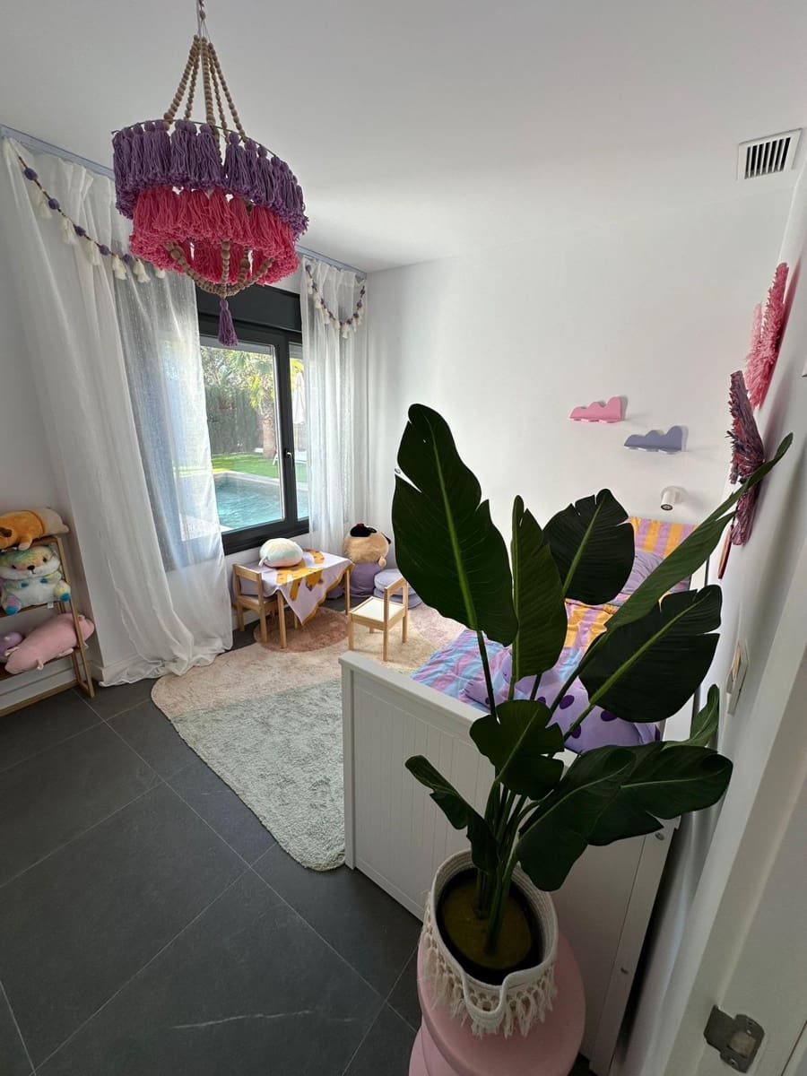 3 Zimmer Villa zu verkaufen in Polop mit Pool - 695.000 € (Ref: 10116239)