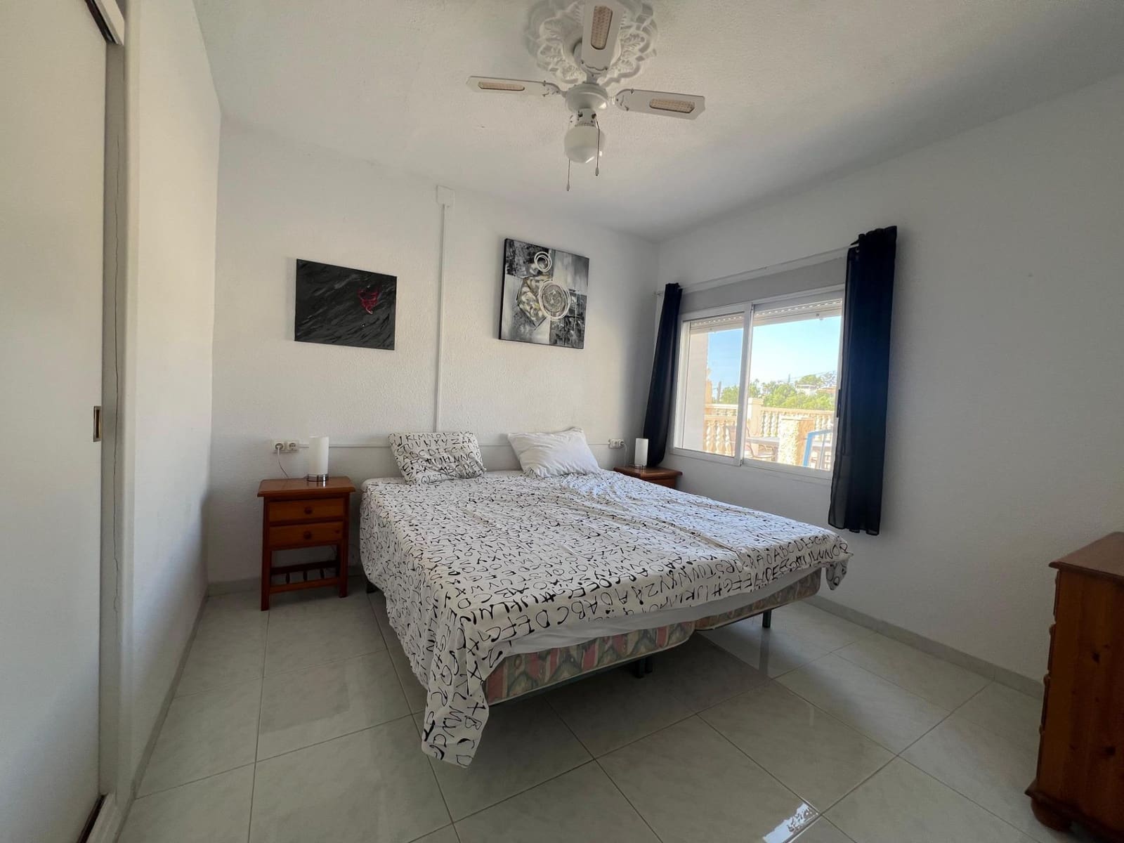 3 sovrum Villa att hyra i Montebello - 1 400 € (Ref: 10116250)