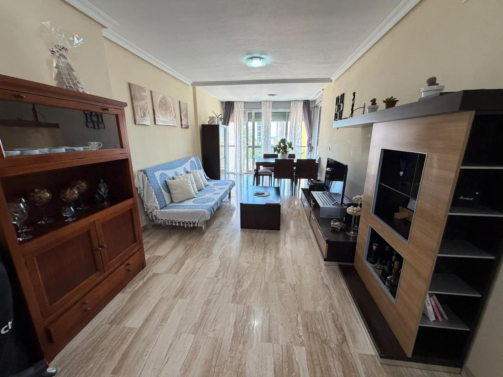 2 makuuhuone Asunto myytävänä paikassa Benidorm mukana uima-altaan 
autotalli - 287 000 € (Ref: 10116263)