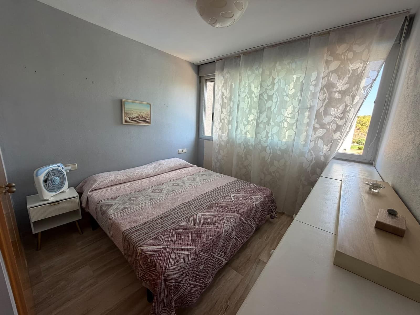 2 makuuhuone Asunto myytävänä paikassa Benidorm mukana uima-altaan 
autotalli - 287 000 € (Ref: 10116263)