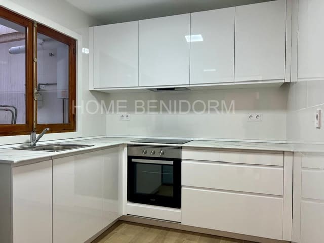 3 quarto Apartamento para arrendar em Centro Urbano, Benidorm - 1 250 € (Ref: 10116264)