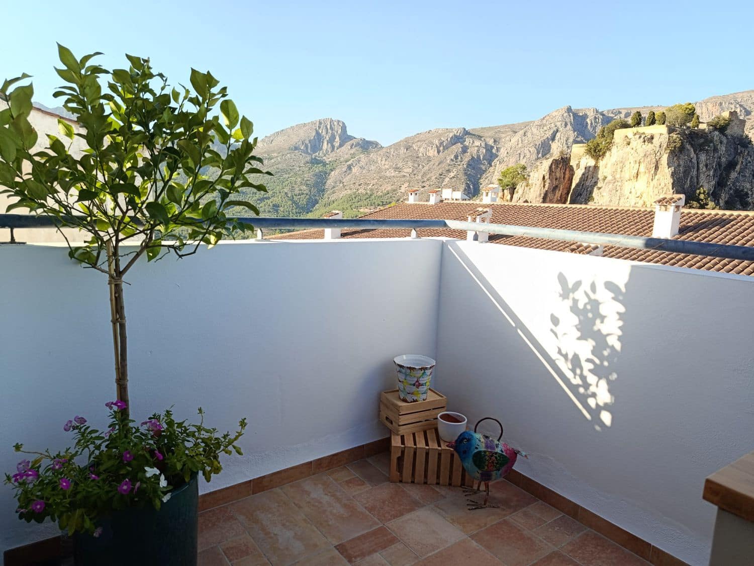 1 soveværelse Lejlighed til leje i Guadalest med garage - € 725 (Ref: 10123547)