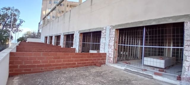 3 slaapkamer Commercieel te koop in La Villajoyosa / Vila Joiosa - € 550.000 (Ref: 10135778)