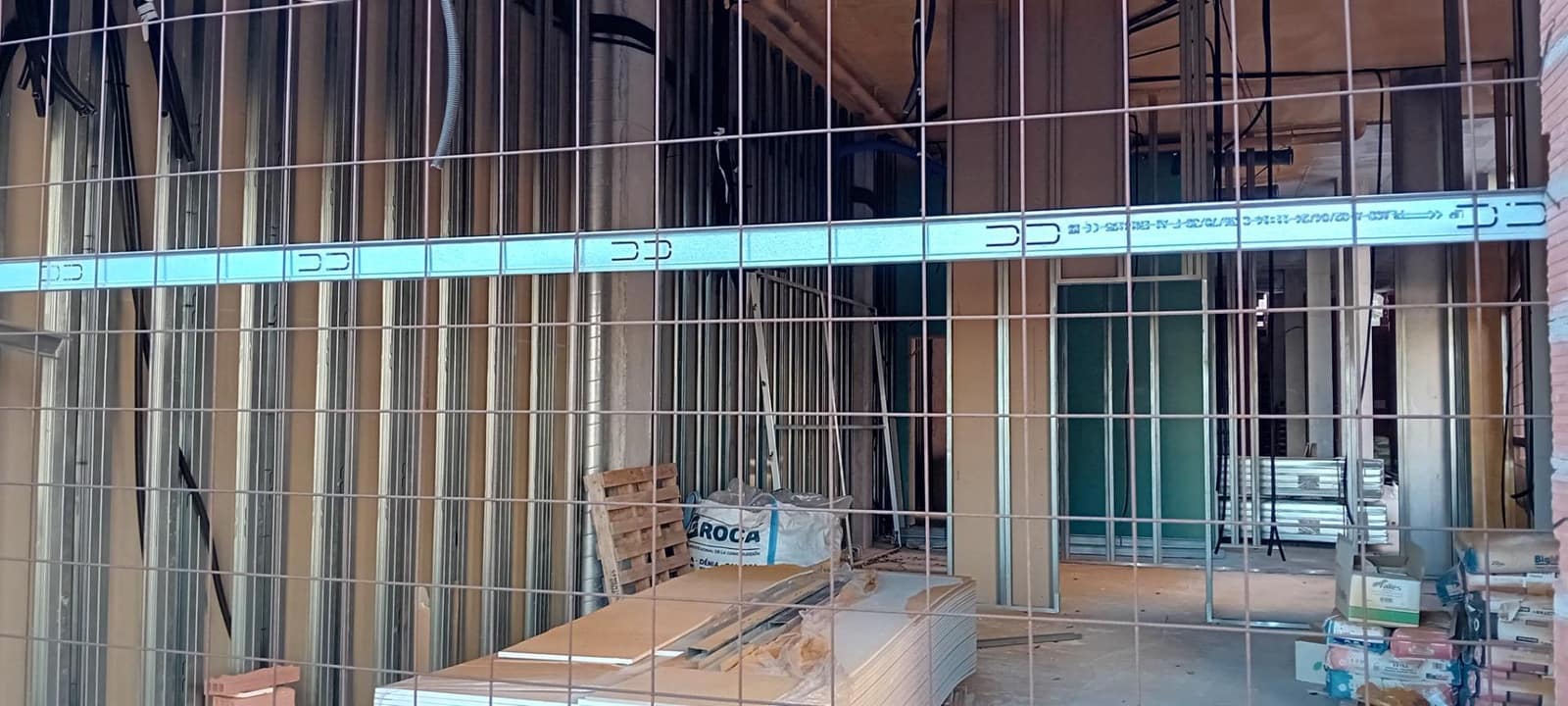 3 slaapkamer Commercieel te koop in La Villajoyosa / Vila Joiosa - € 550.000 (Ref: 10135778)