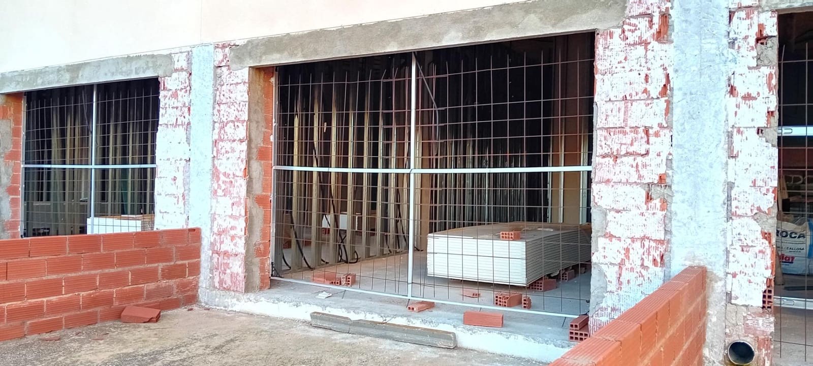 3 slaapkamer Commercieel te koop in La Villajoyosa / Vila Joiosa - € 550.000 (Ref: 10135778)