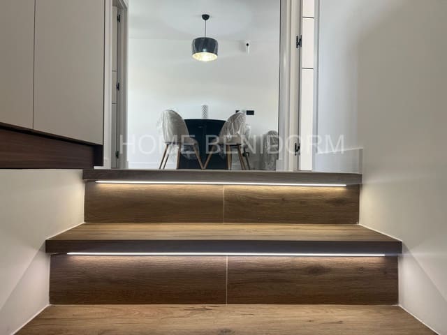 4 soverom Villa til salgs i La Nucia med svømmebasseng garasje - € 395 000 (Ref: 10135788)