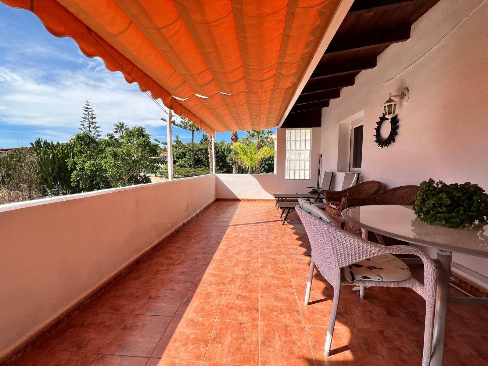 4 soveværelse Villa til salg i La Nucia med swimmingpool garage - € 425.000 (Ref: 8680438)