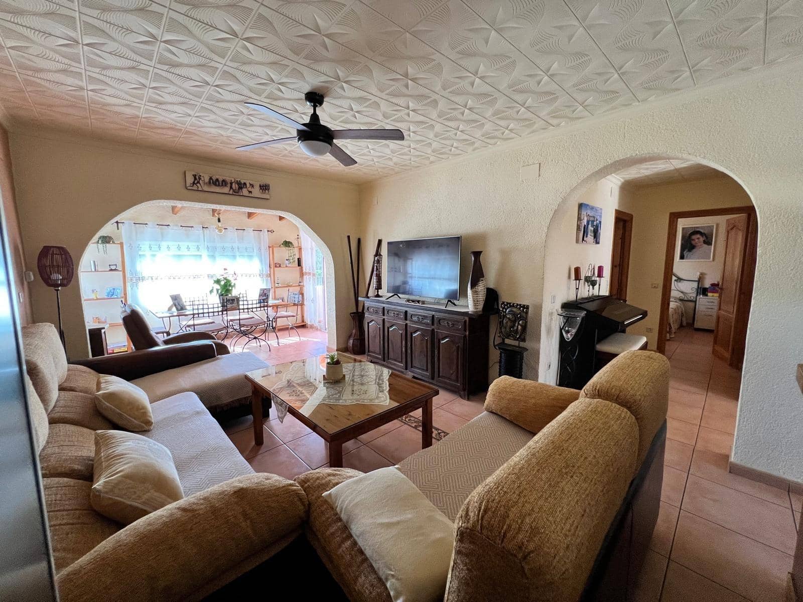 4 soveværelse Villa til salg i La Nucia med swimmingpool garage - € 425.000 (Ref: 8680438)