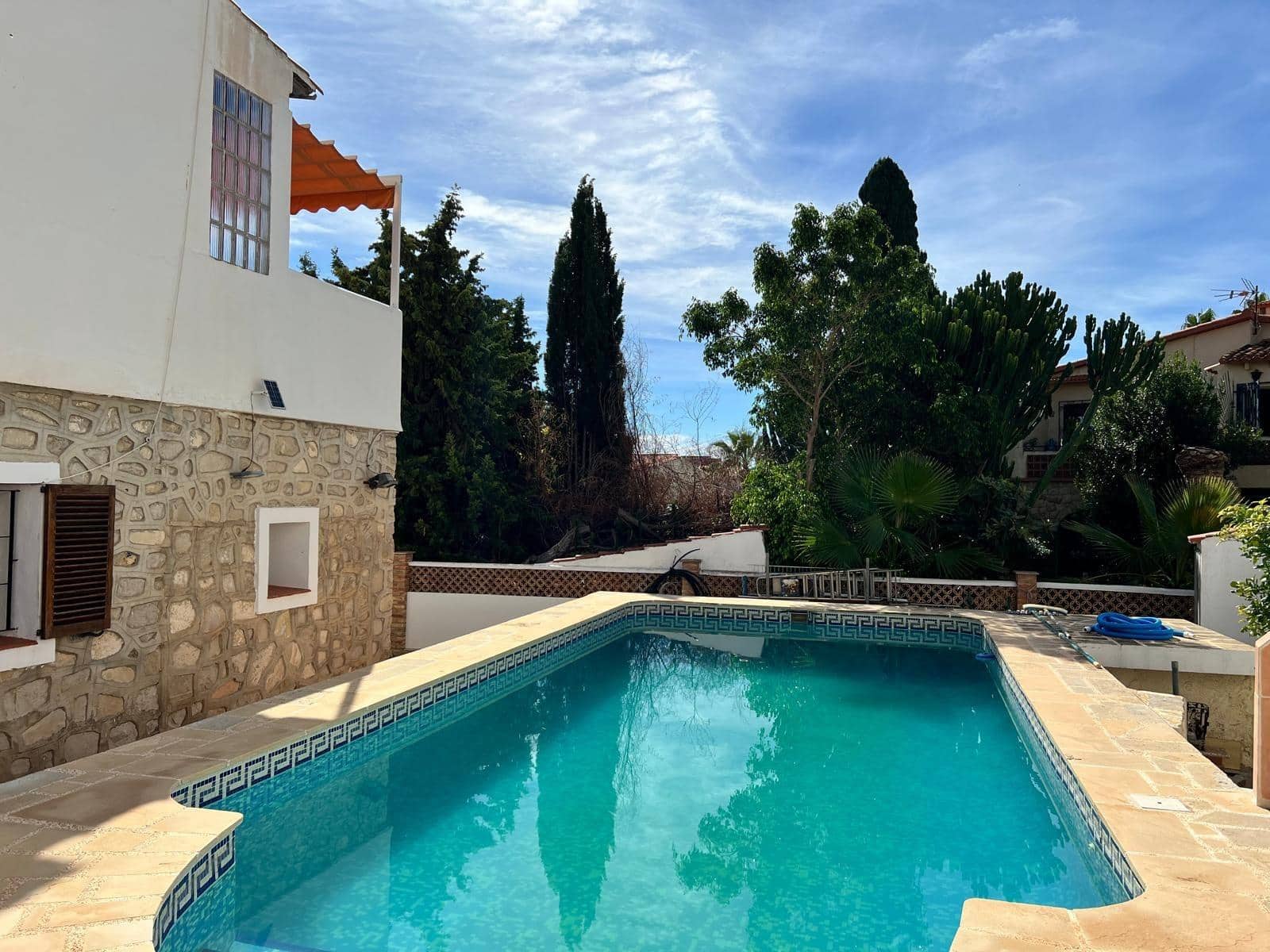 4 soveværelse Villa til salg i La Nucia med swimmingpool garage - € 425.000 (Ref: 8680438)