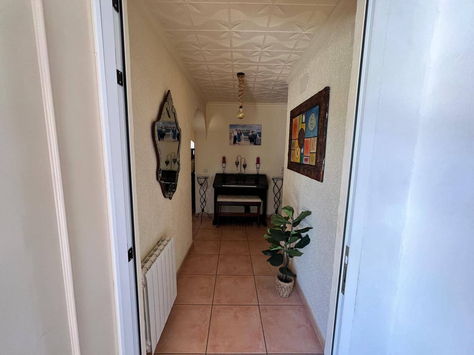 4 soveværelse Villa til salg i La Nucia med swimmingpool garage - € 425.000 (Ref: 8680438)