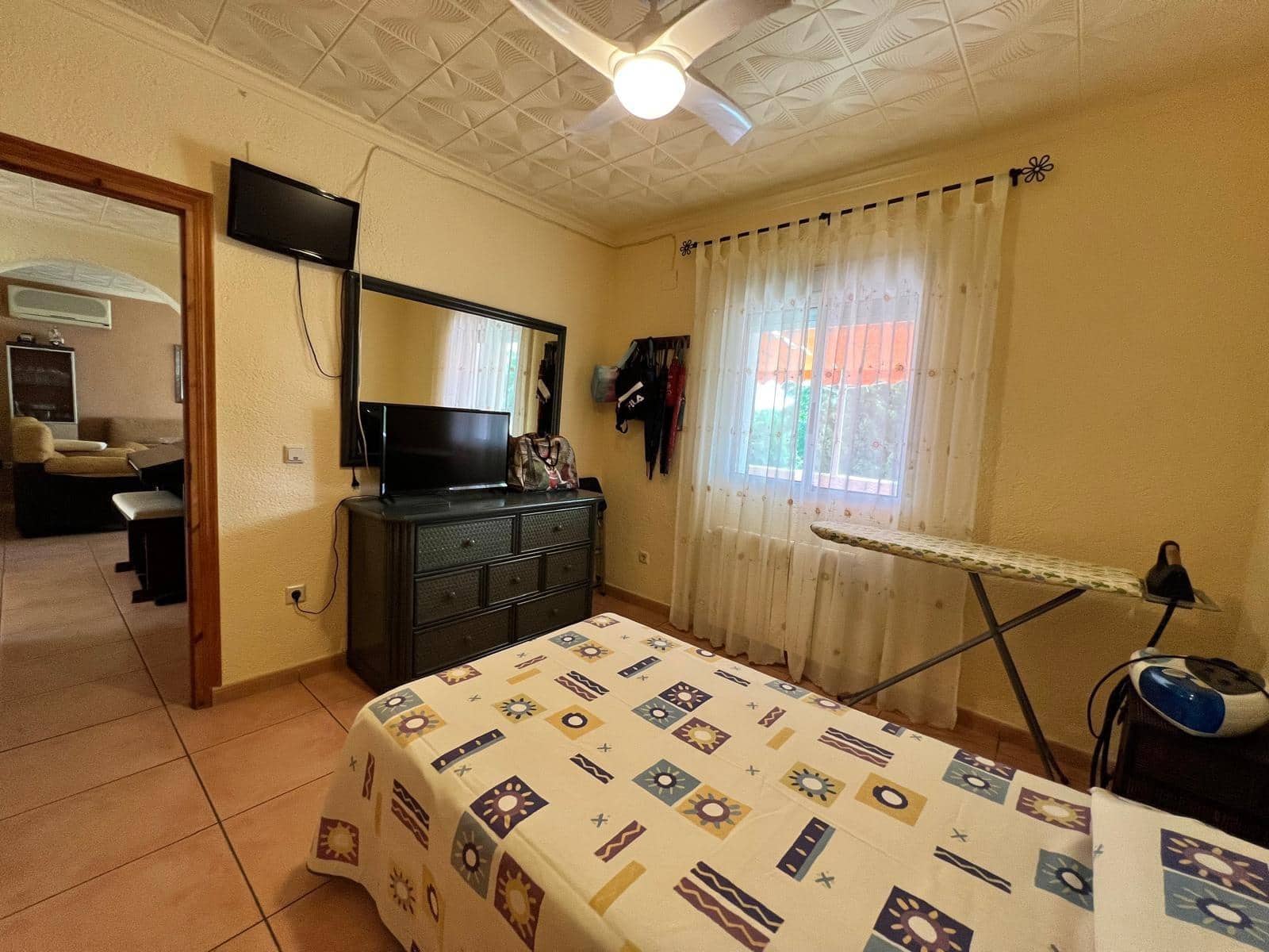 4 soveværelse Villa til salg i La Nucia med swimmingpool garage - € 425.000 (Ref: 8680438)