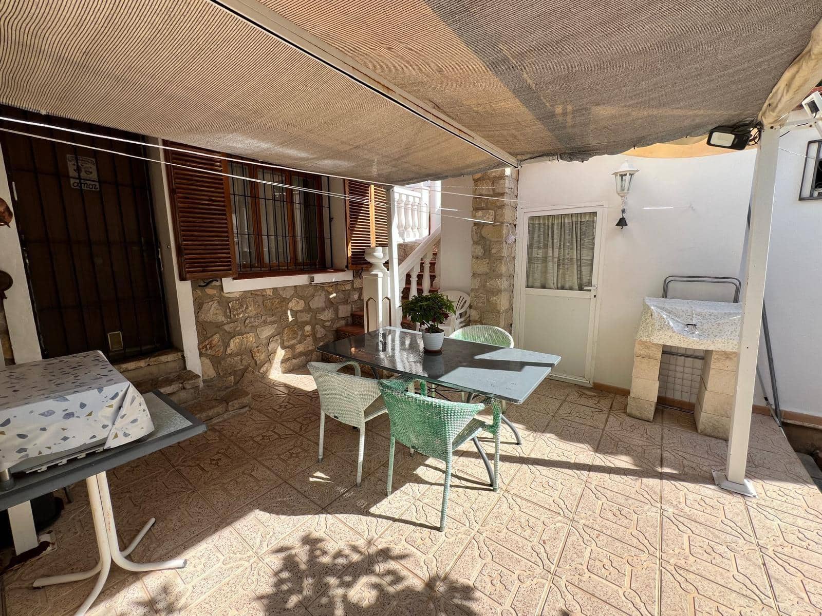 4 soveværelse Villa til salg i La Nucia med swimmingpool garage - € 425.000 (Ref: 8680438)
