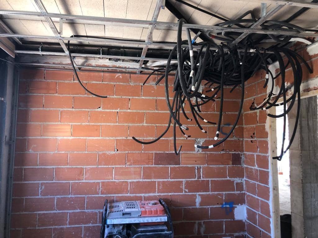 4 makuuhuone Huvila myytävänä paikassa La Nucia mukana uima-altaan - 997 500 € (Ref: 8680443)