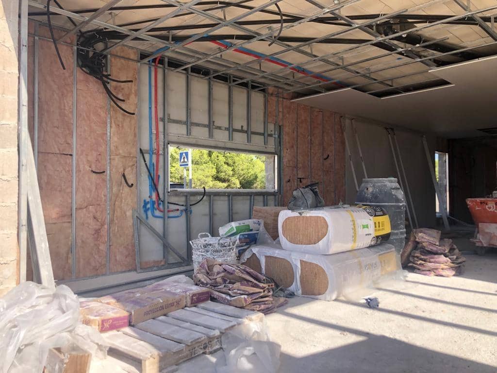 4 makuuhuone Huvila myytävänä paikassa La Nucia mukana uima-altaan - 997 500 € (Ref: 8680443)