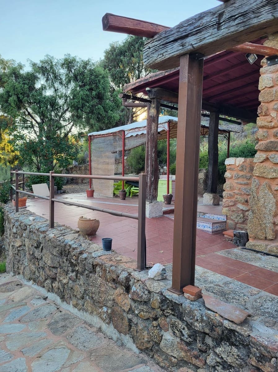 Finca/Casa Rural de 1 habitación en Villanueva de la Vera en venta - 200.000 € (Ref: 8680465)