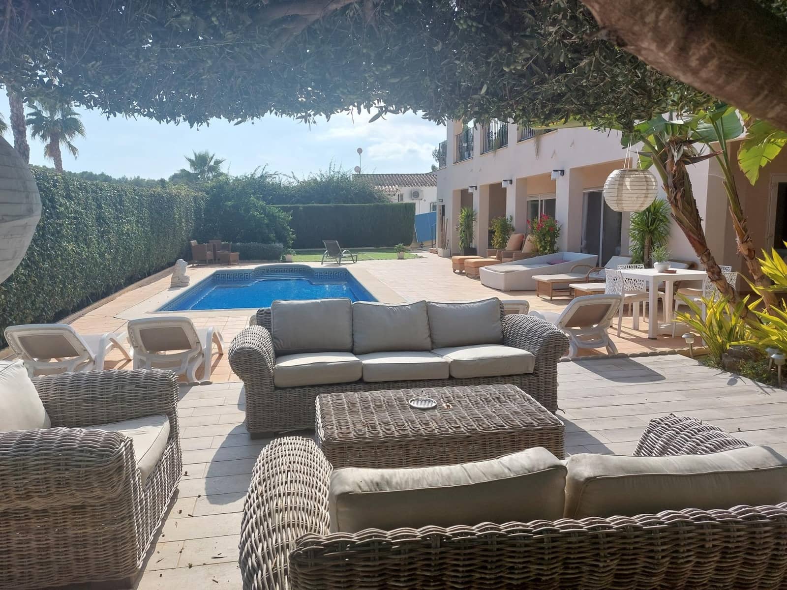 6 bedroom Villa for sale in Alfaz del Pi / L'Alfas del Pi with pool - € 725,000 (Ref: 8698271)