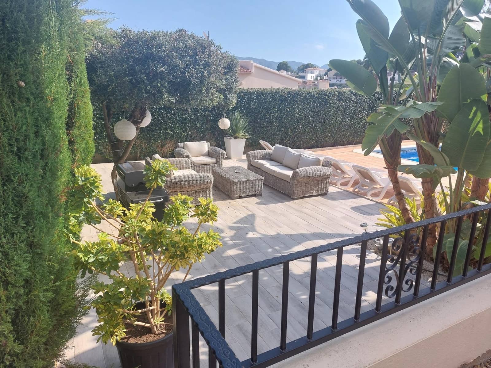 6 bedroom Villa for sale in Alfaz del Pi / L'Alfas del Pi with pool - € 725,000 (Ref: 8698271)