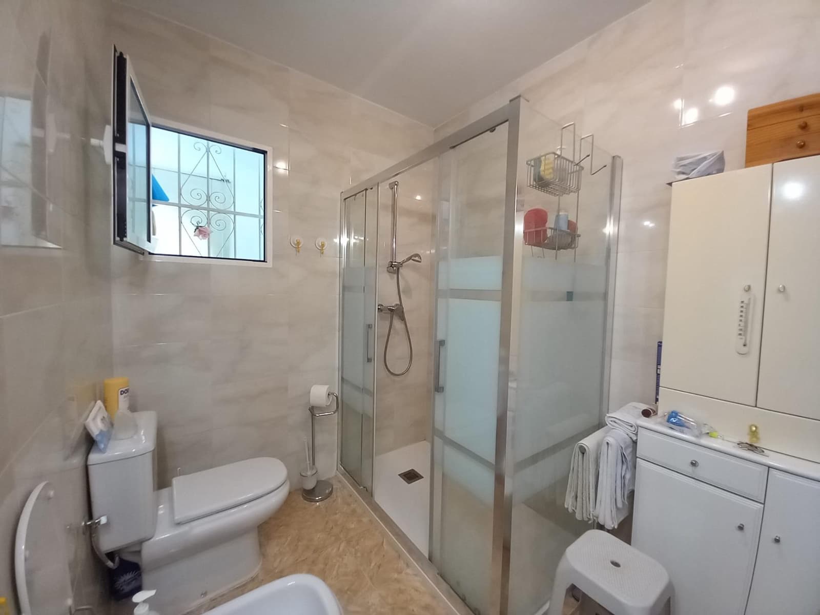 4 bedroom Villa for sale in Alfaz del Pi / L'Alfas del Pi with pool garage - € 690,000 (Ref: 8849780)