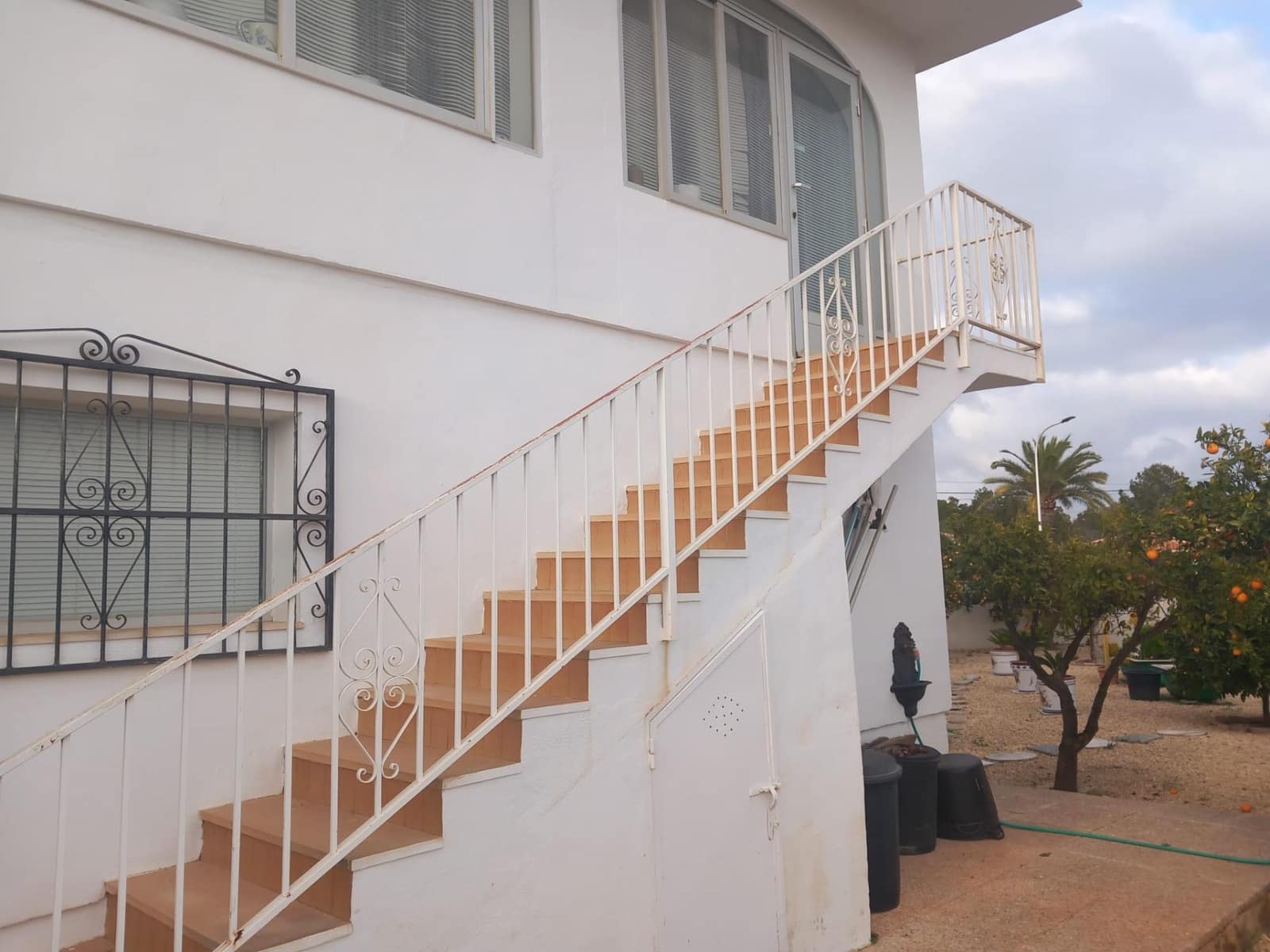 4 bedroom Villa for sale in Alfaz del Pi / L'Alfas del Pi with pool garage - € 690,000 (Ref: 8849780)