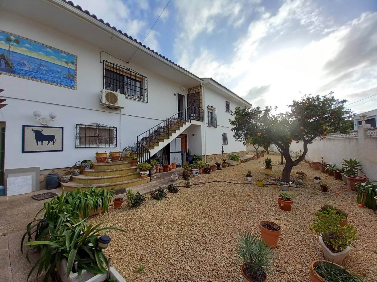 4 bedroom Villa for sale in Alfaz del Pi / L'Alfas del Pi with pool garage - € 690,000 (Ref: 8849780)