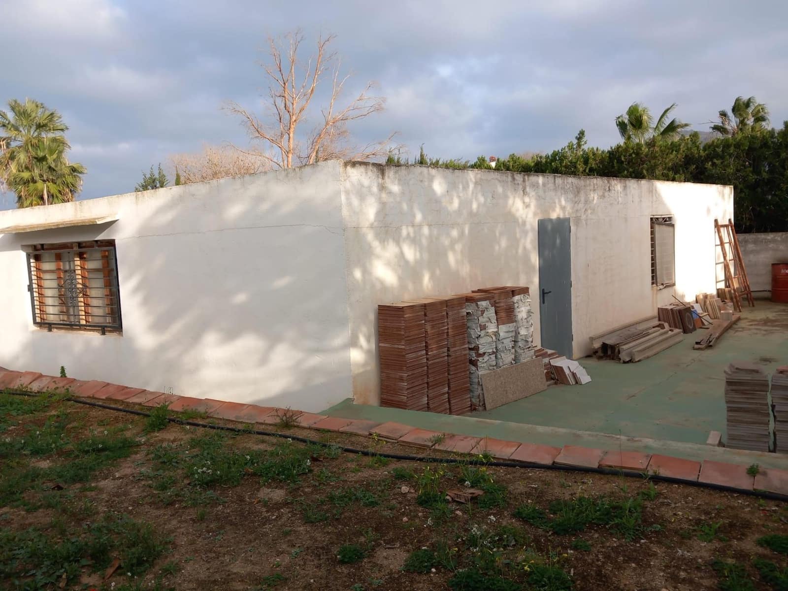 4 bedroom Villa for sale in Alfaz del Pi / L'Alfas del Pi with pool garage - € 690,000 (Ref: 8849780)