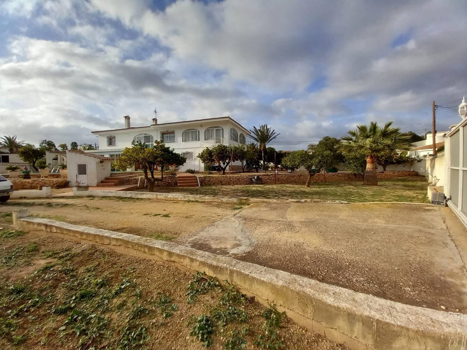 4 bedroom Villa for sale in Alfaz del Pi / L'Alfas del Pi with pool garage - € 690,000 (Ref: 8849780)