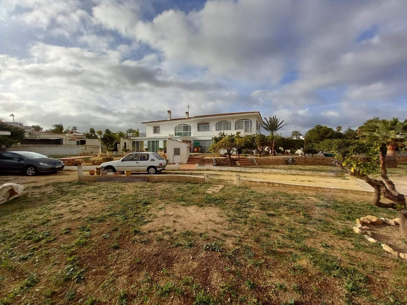 4 bedroom Villa for sale in Alfaz del Pi / L'Alfas del Pi with pool garage - € 690,000 (Ref: 8849780)