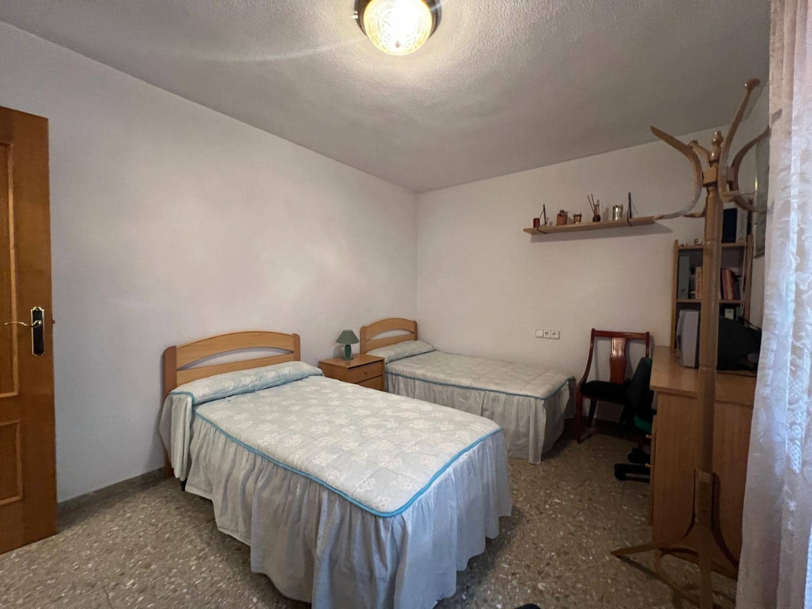 Piso de 4 habitaciones en Benidorm en venta - 295.000 € (Ref: 8854940)