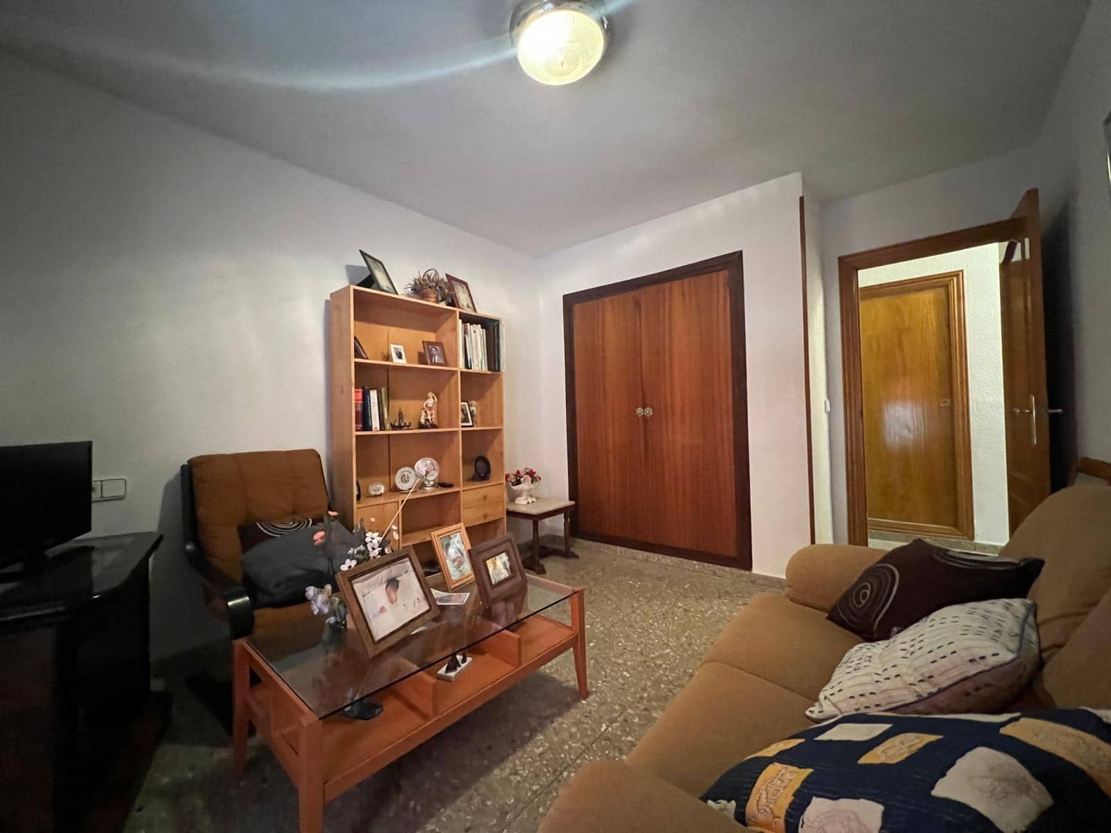 Piso de 4 habitaciones en Benidorm en venta - 295.000 € (Ref: 8854940)