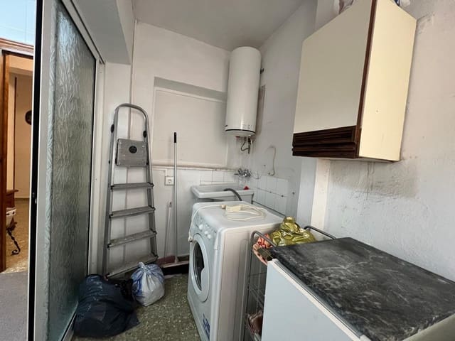 Piso de 4 habitaciones en Levante, Benidorm en venta - 295.000 € (Ref: 8854940)