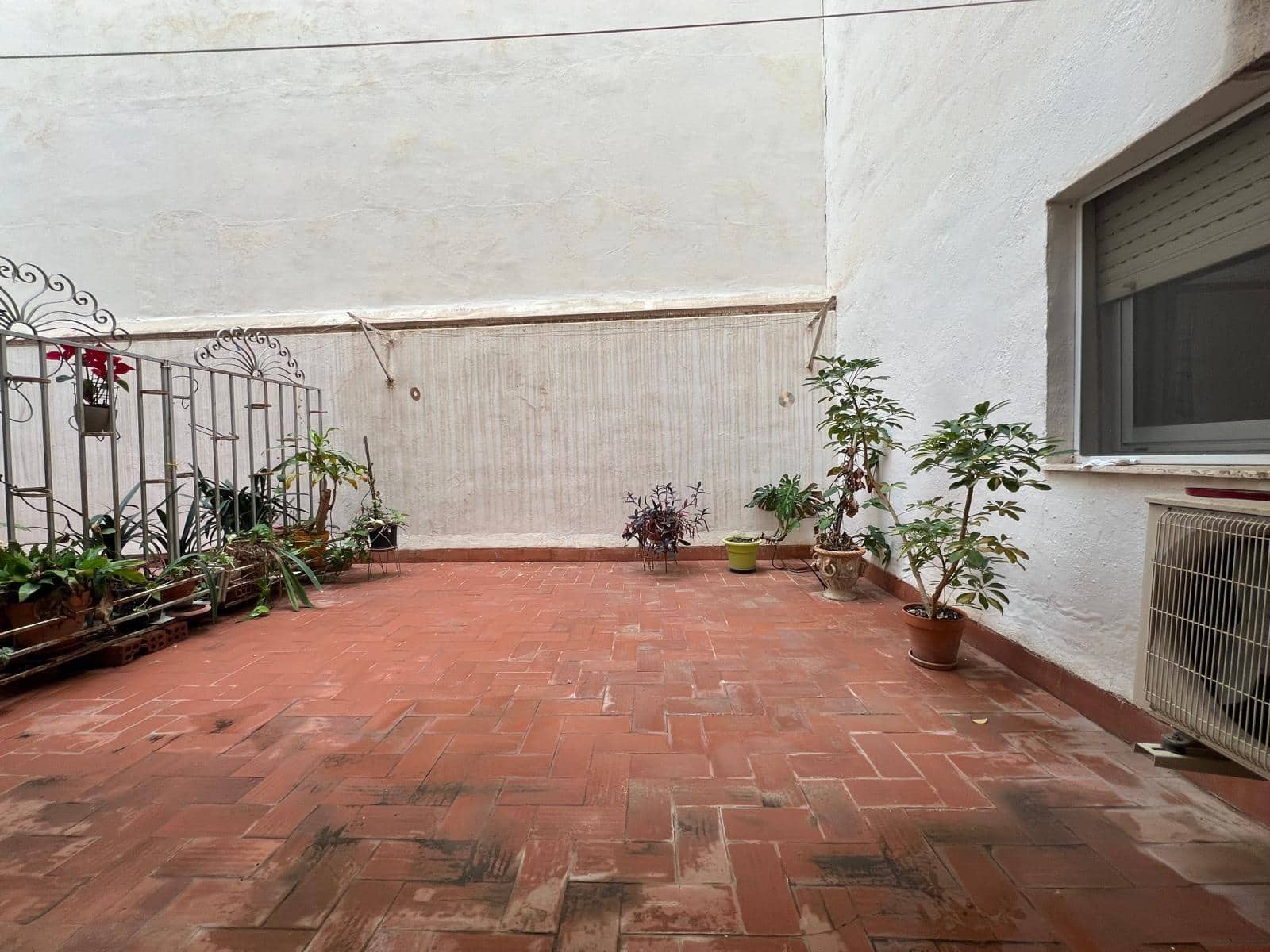 Piso de 4 habitaciones en Benidorm en venta - 295.000 € (Ref: 8854940)