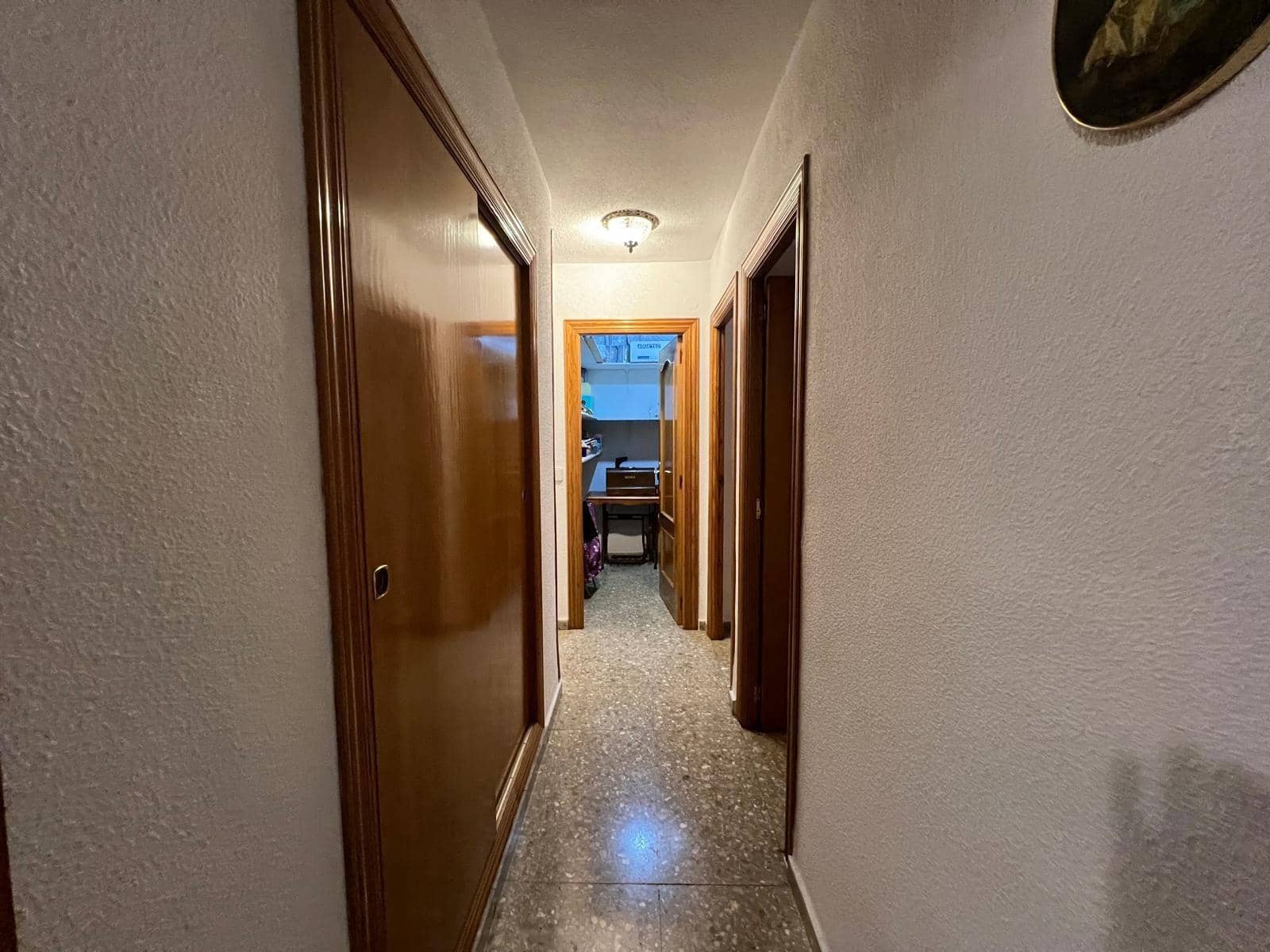 Piso de 4 habitaciones en Benidorm en venta - 295.000 € (Ref: 8854940)