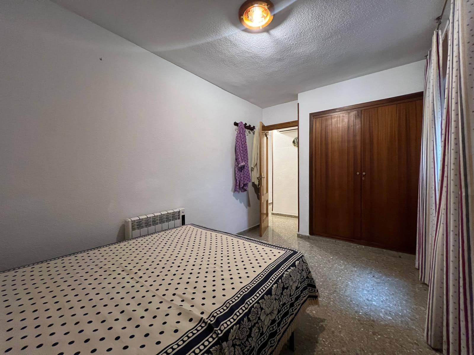 Piso de 4 habitaciones en Benidorm en venta - 295.000 € (Ref: 8854940)