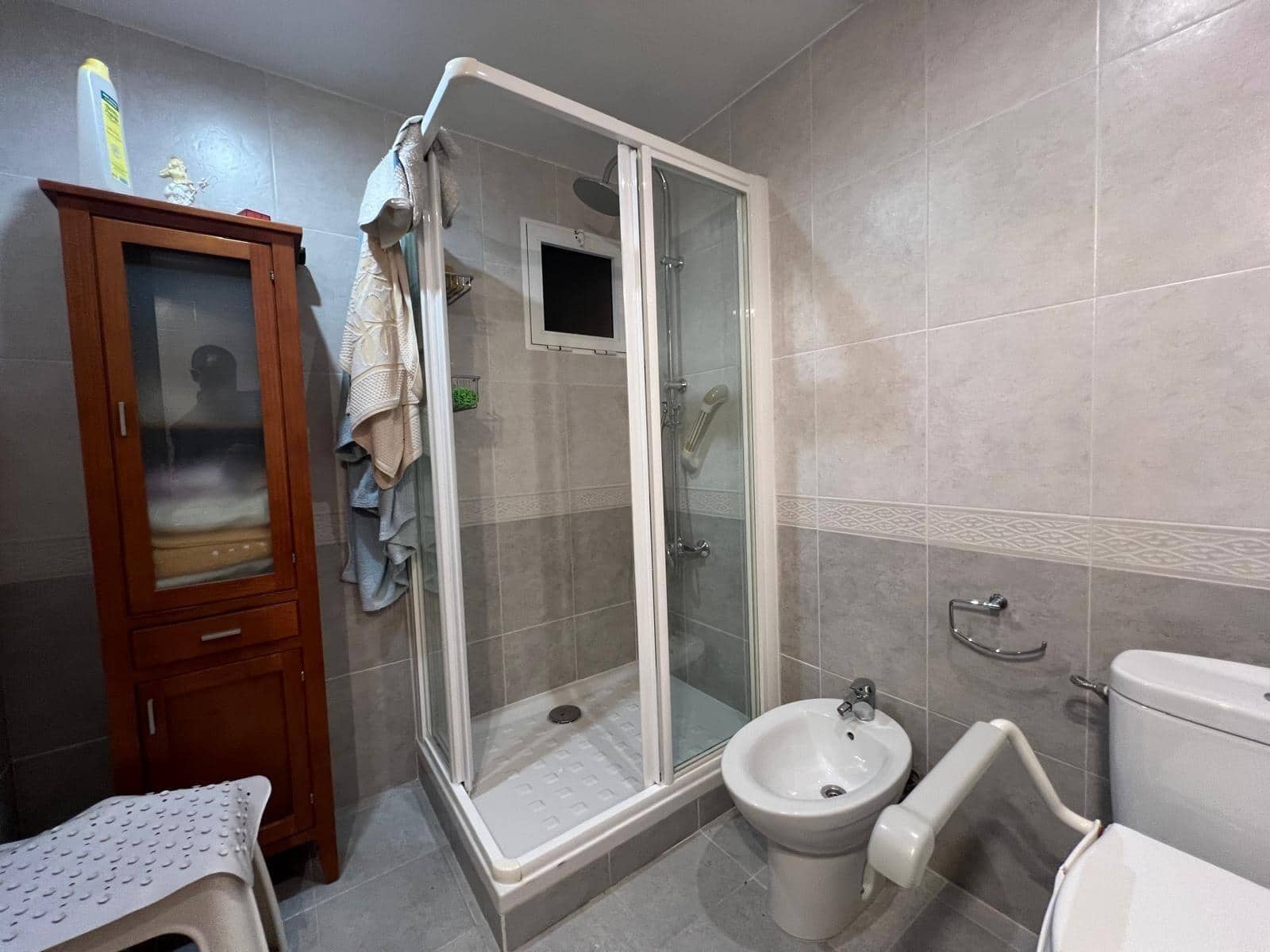 Piso de 4 habitaciones en Benidorm en venta - 295.000 € (Ref: 8854940)