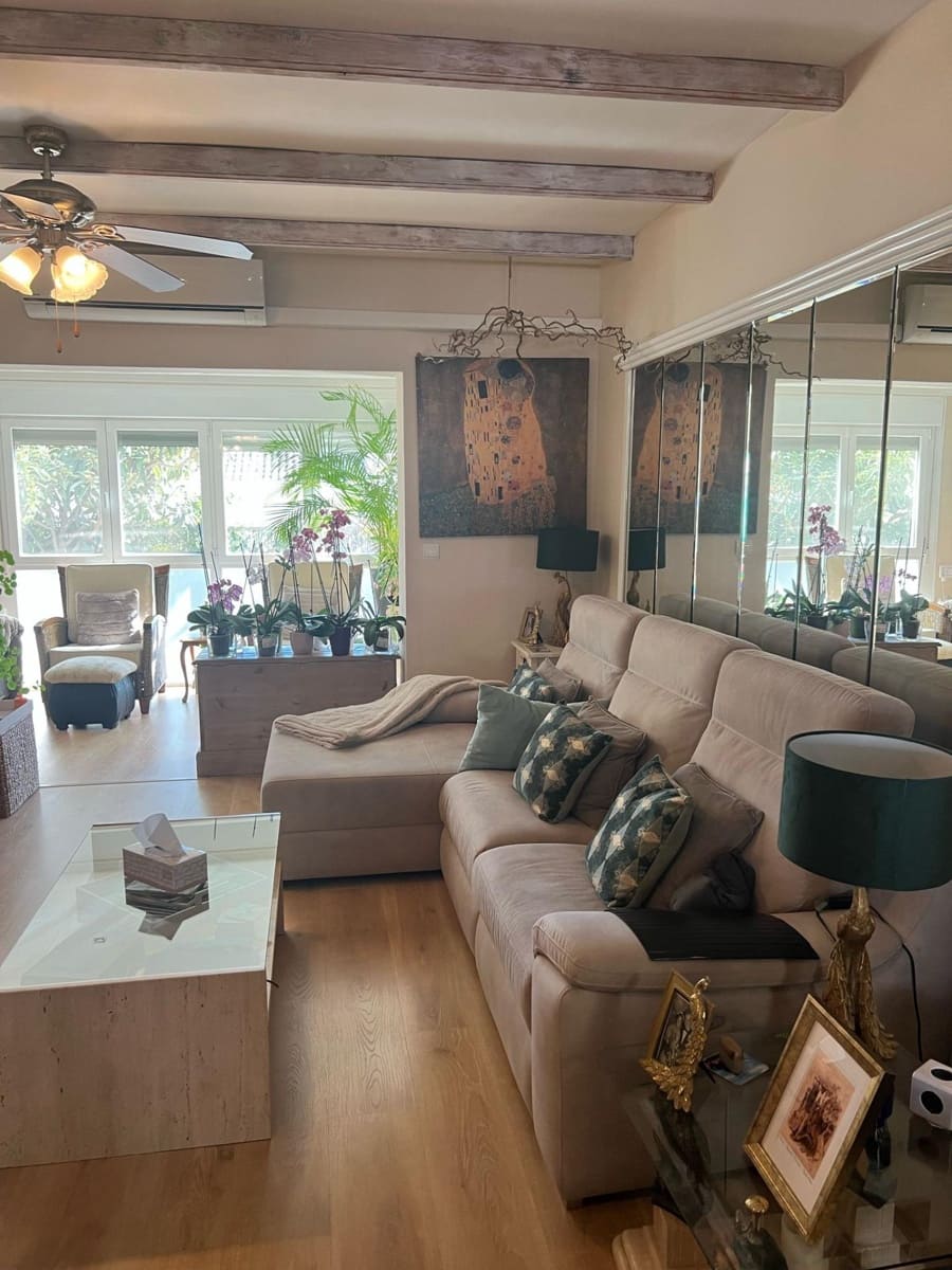 3 soveværelse Rækkehus til salg i La Nucia med swimmingpool garage - € 325.000 (Ref: 8910994)