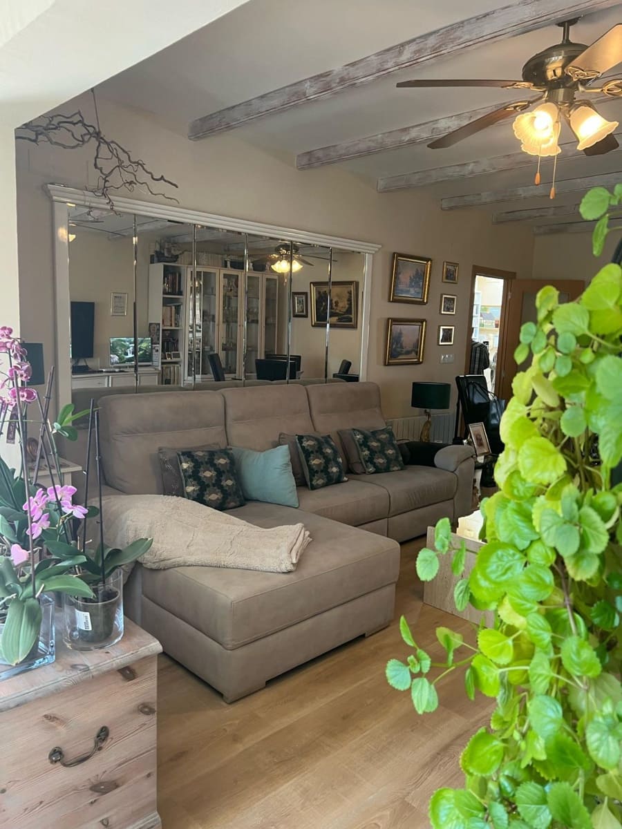 3 soveværelse Rækkehus til salg i La Nucia med swimmingpool garage - € 325.000 (Ref: 8910994)