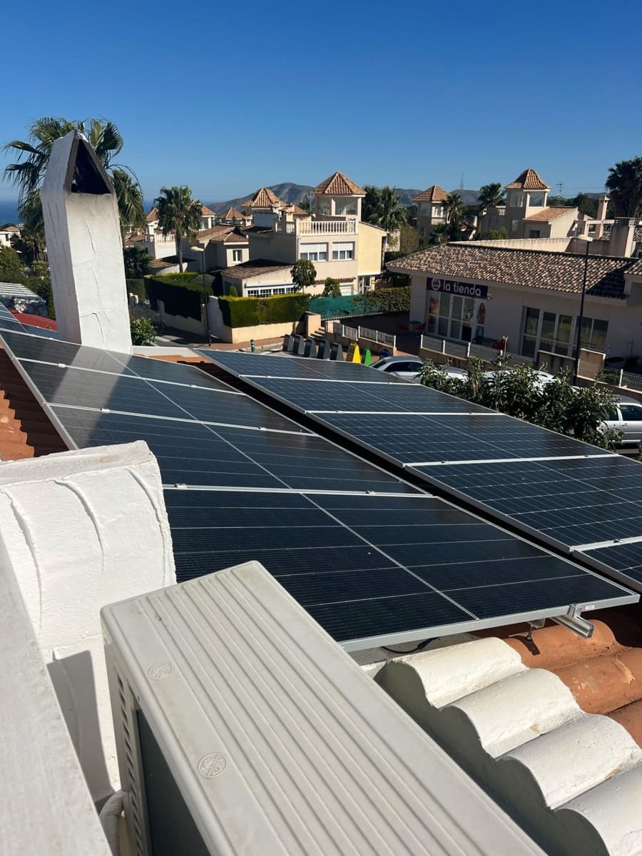 3 soveværelse Rækkehus til salg i La Nucia med swimmingpool garage - € 325.000 (Ref: 8910994)