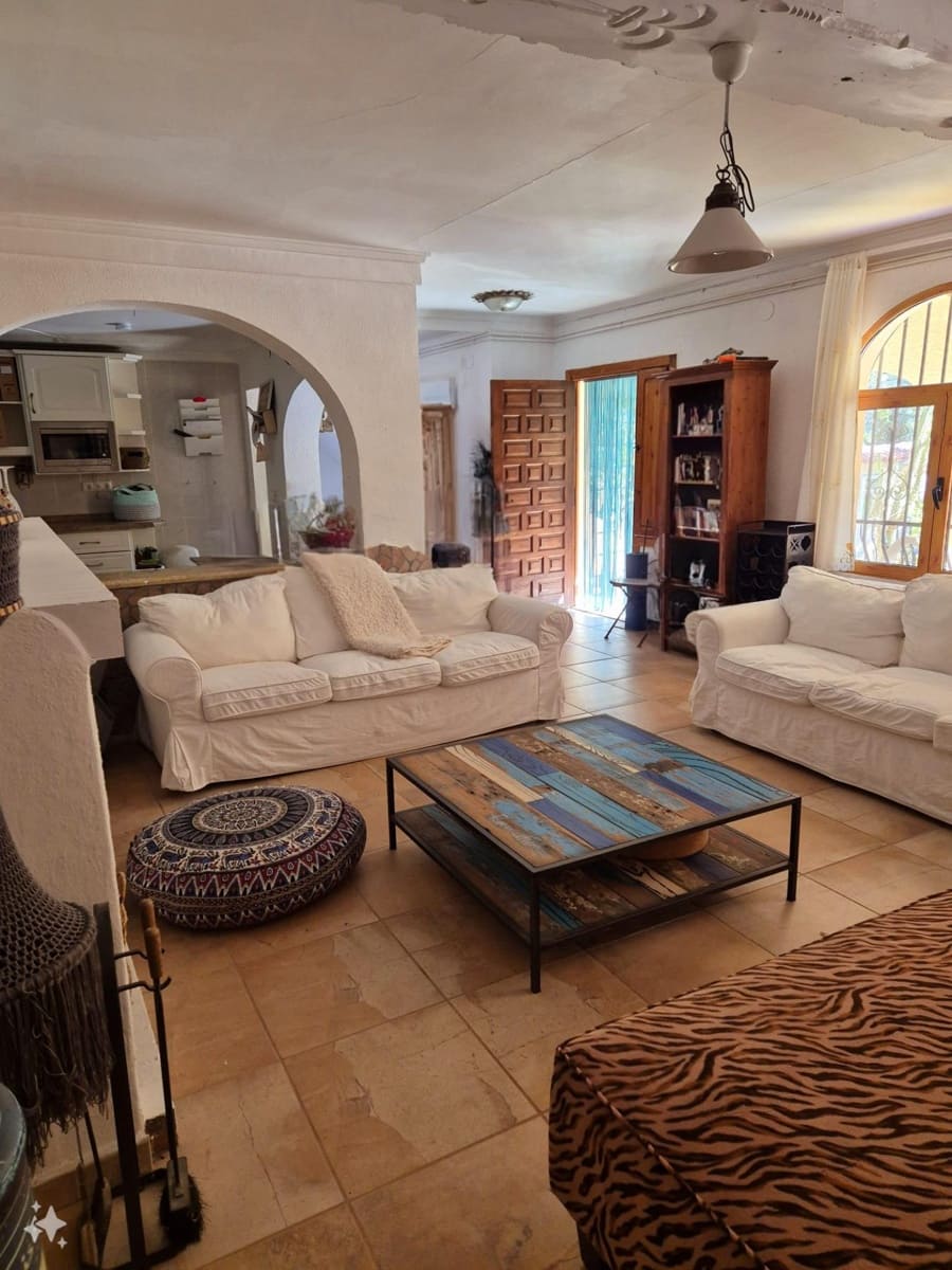 7 bedroom Villa for sale in Castell de Castells with pool - € 595,000 (Ref: 8932299)